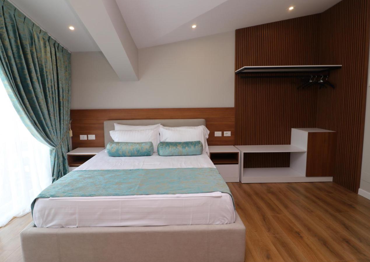 Vila Elarad Vlorë Buitenkant foto